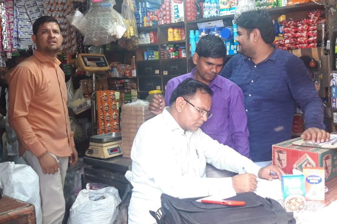 Health department raid in kirana store