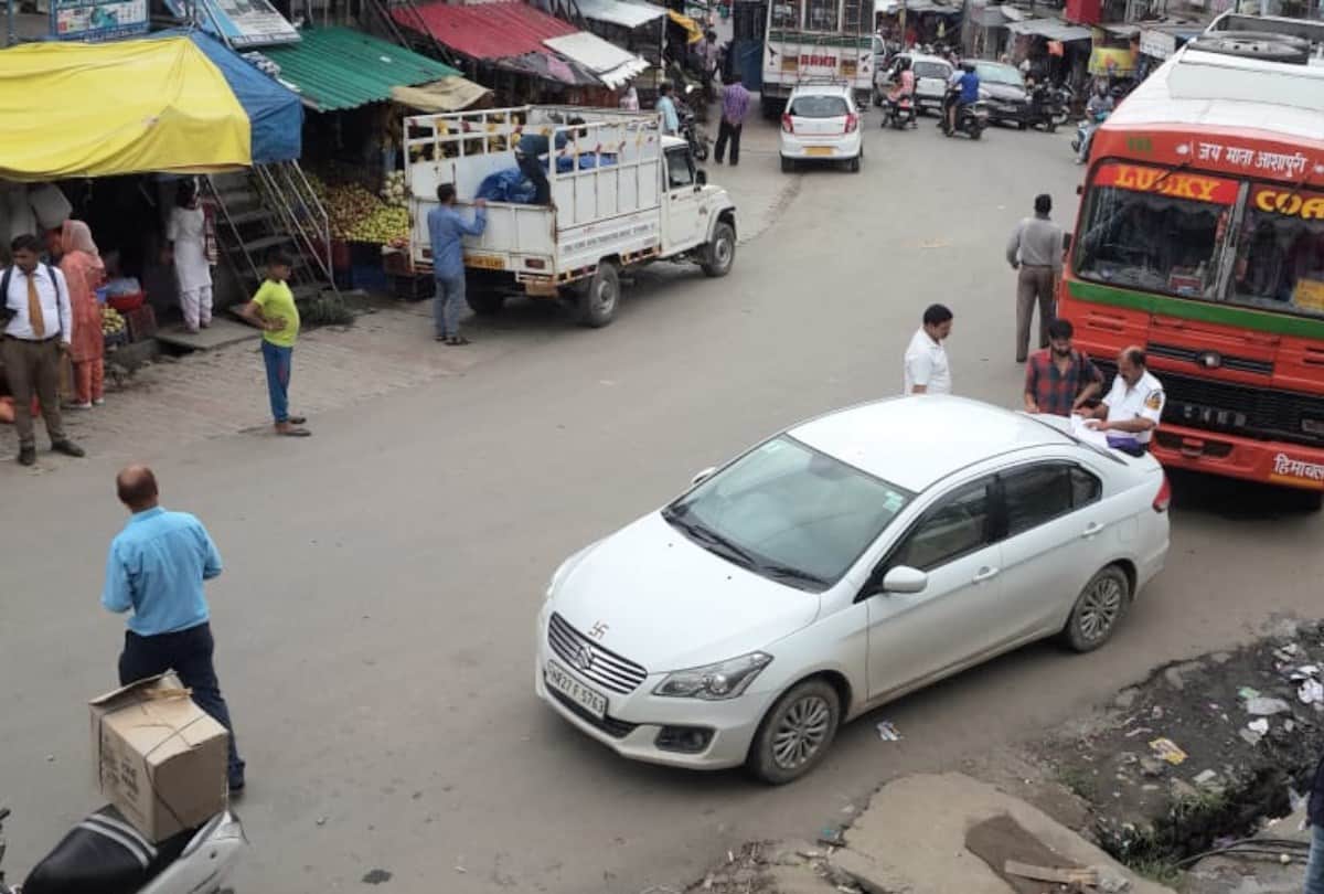 woman judge vehicle challan by Himachal Police in Palampur Kangra Himachal