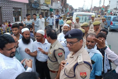 baccha chori rumors innocents being beaten by mob in 5 different incidents train to road