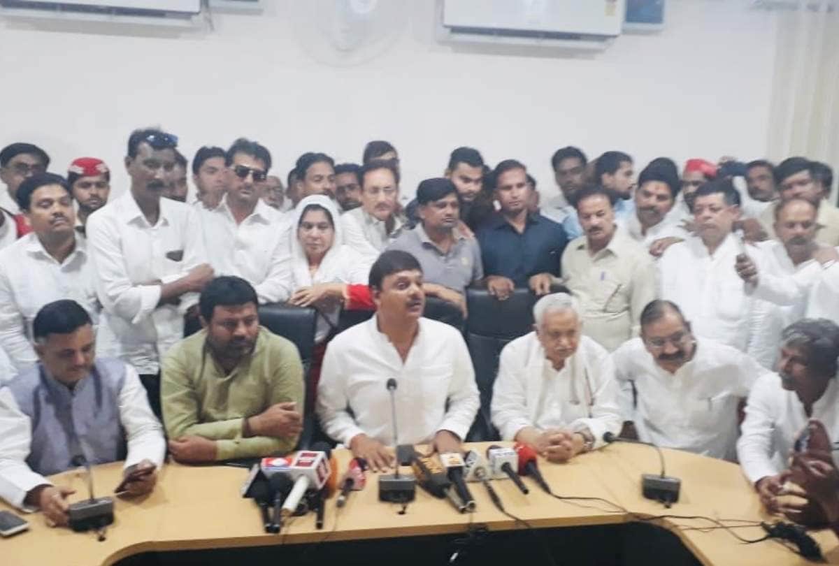 ex sp rajya sabha mla surendra nagar joins bjp read his full political career