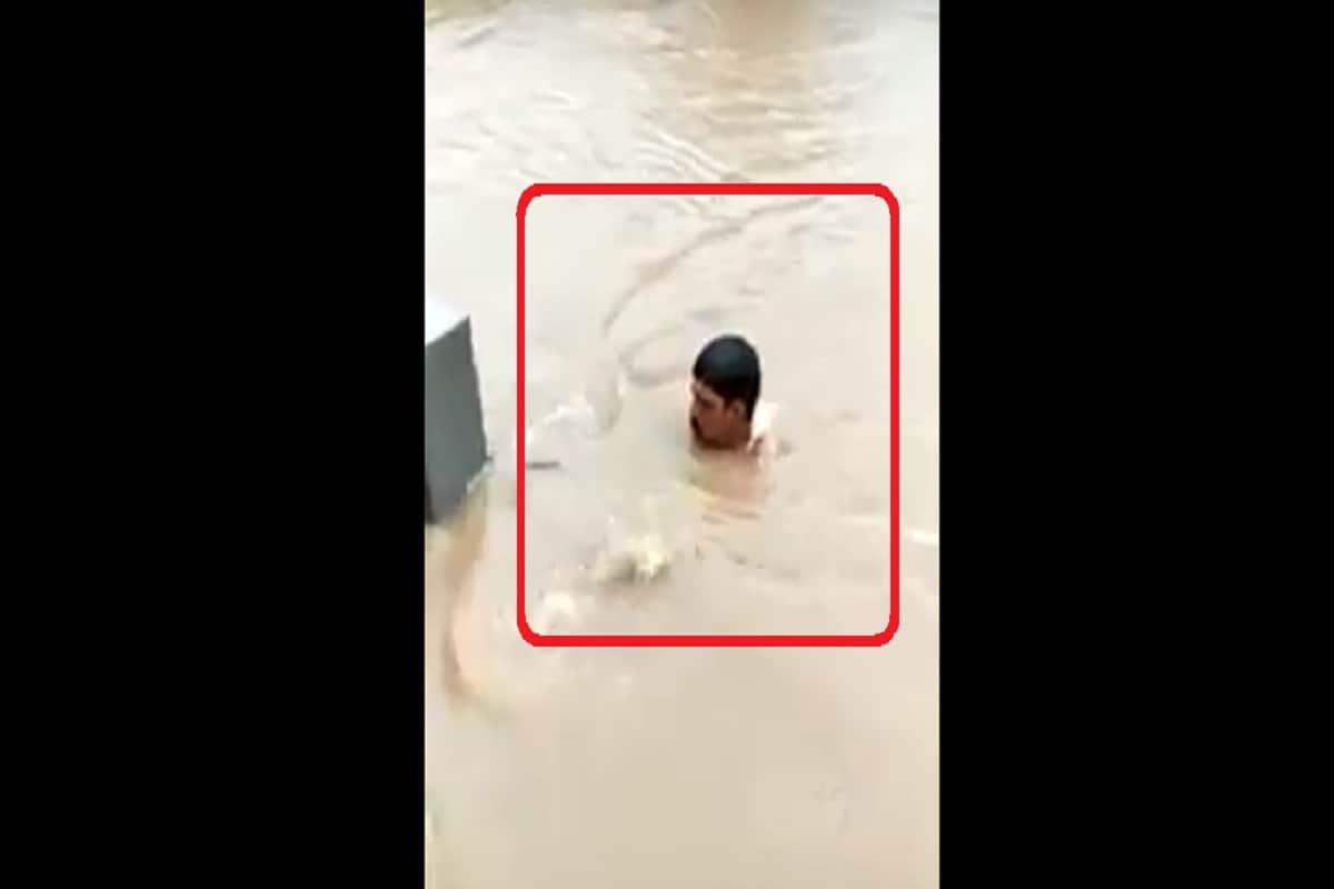 Madhya pradesh Neemuch youth jumped into river for tiktok video saved by villagers