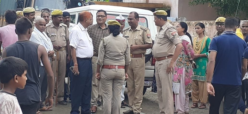 Police force deputed in Mushhara village
