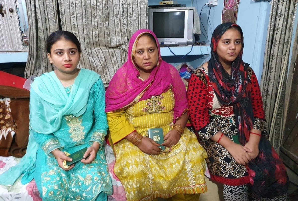 Police gives security assurance to Pakistani mother and daughters