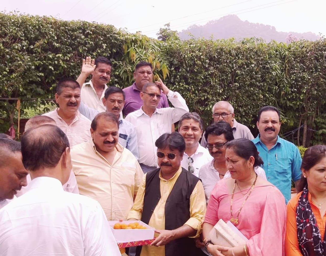 Sonia Gandhi happy to become interim president