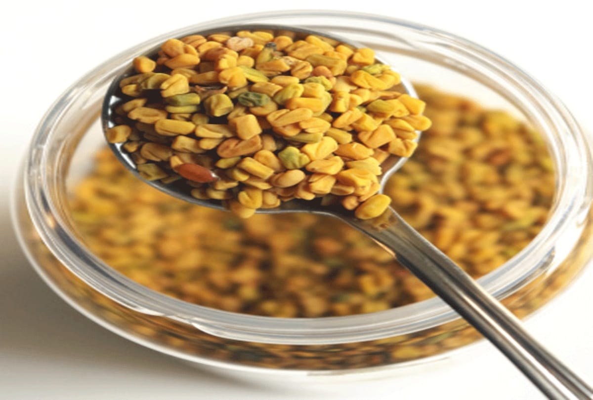 methi dana with nariyal ka tel reduce hairfall and reverse premature grey hair