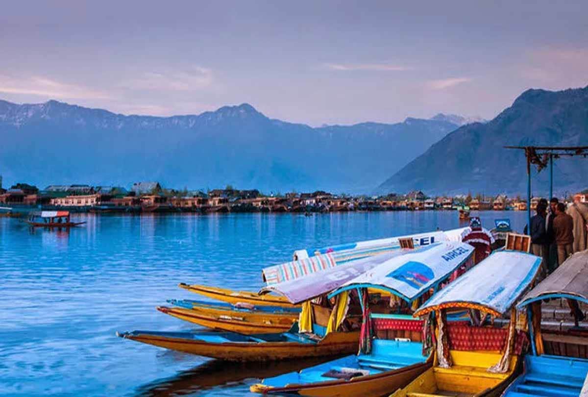 disappointment Frustration among tourism businessmen, latest visuals kashmir, latest news kashmir