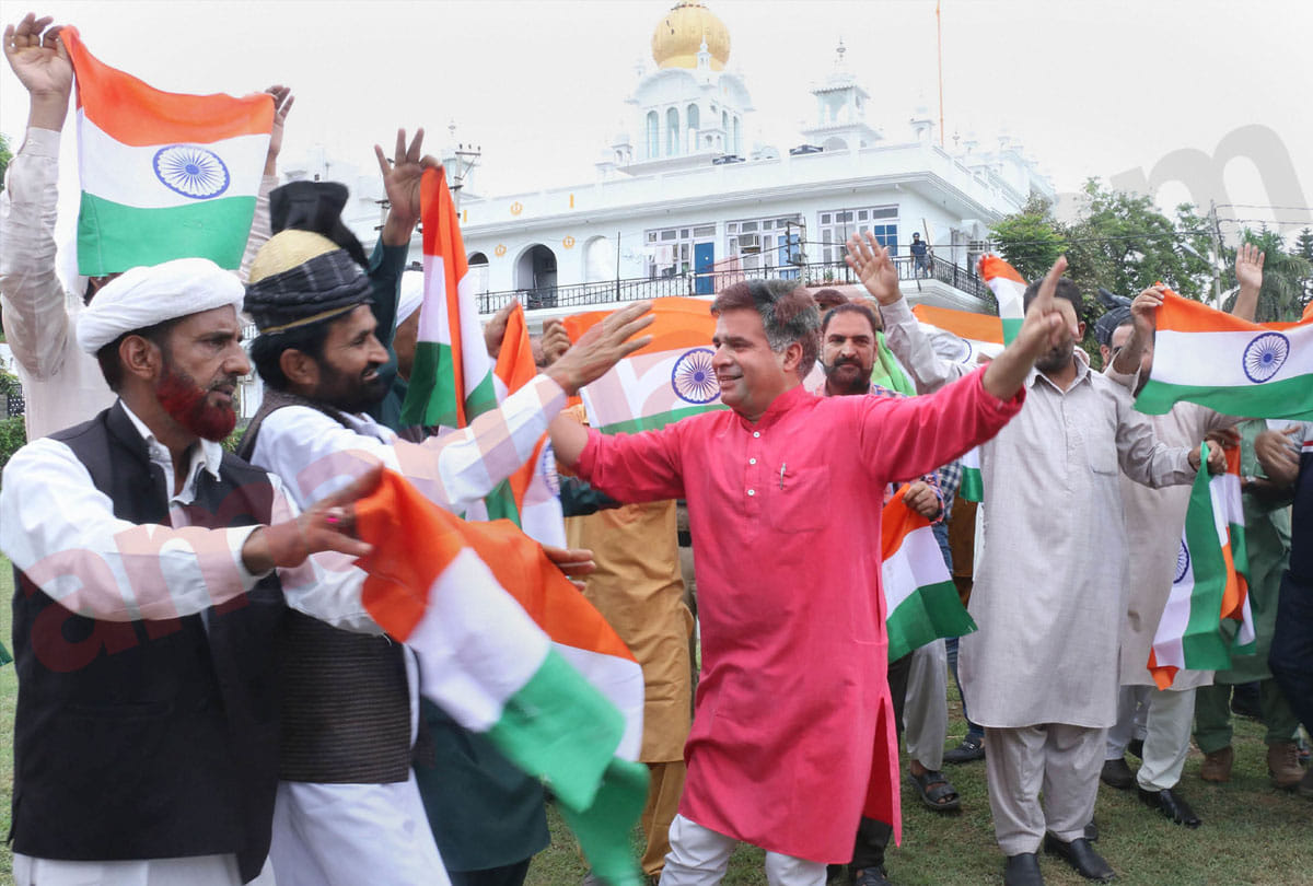 Gujjars celebrate Jashn-e-Azadi with BJP leaders in jammu, latest news jammu kashmir