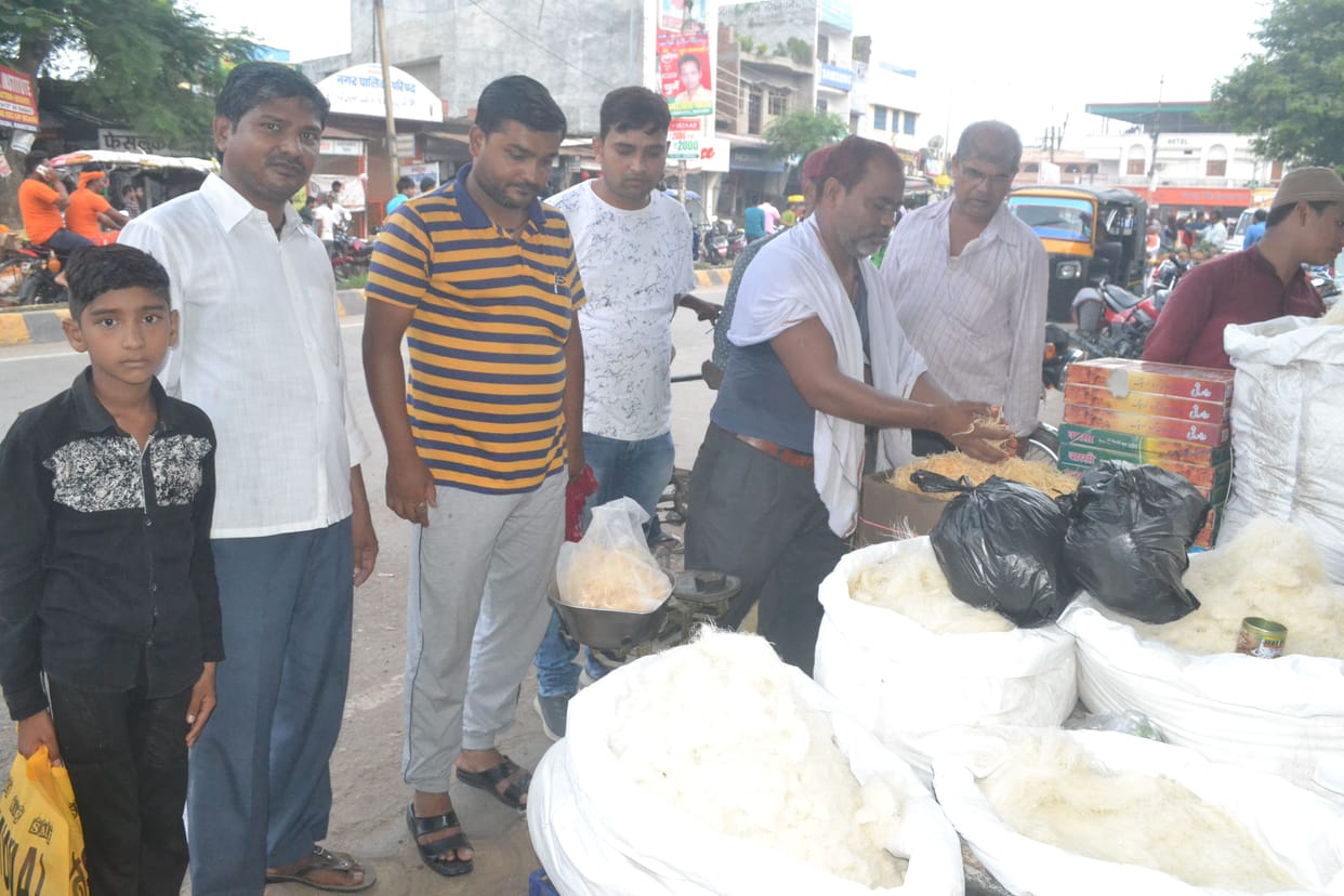 Bakreed on Monday, People gives kurbani his animal