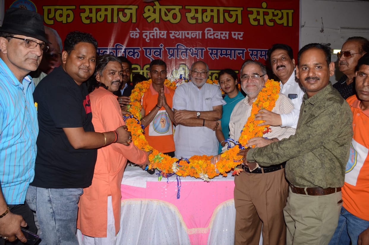 PM's brother Prahlad Modi said, where the public thinks Ram temple will be built there