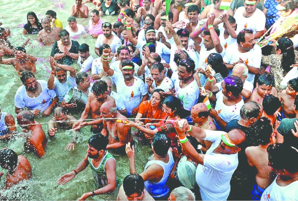 Historical multan jyot festival 2019 celebrate with milk Holi in ganga  at haridwar