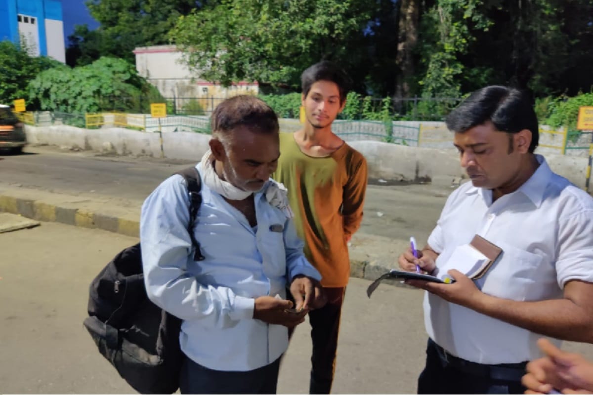 23 travellers caught at railway station