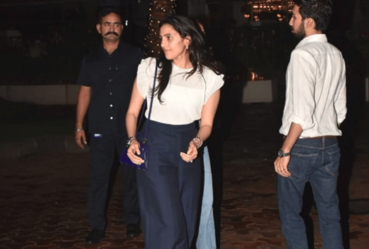 mukesh ambani daughter in law shloka mehta spotted in mumbai