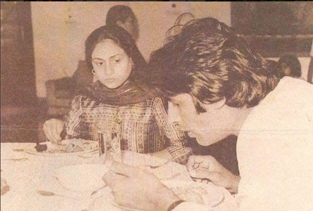 Amitabh Bachchan Shared Mantra For Getting Good Breakfast During Rainy Season