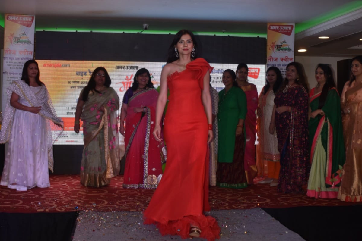 Aprajita: Nisha from Meerut becomes Amar ujala Teej Queen