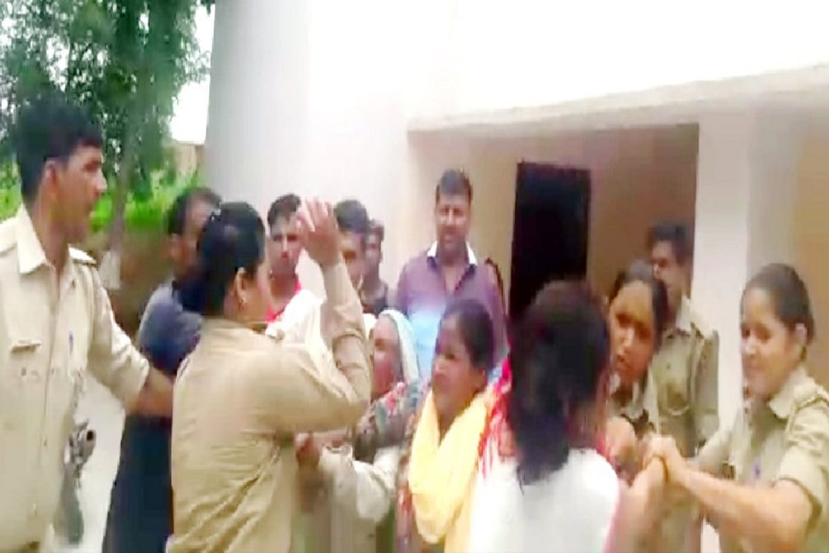 Ruckus of women in police station after arrested a young man at Baghpat district