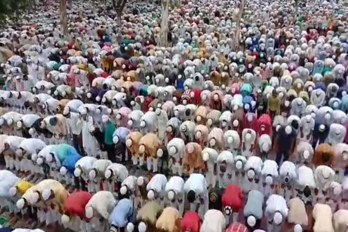 Eid al-Adha Namaz exclusive pictures from west up