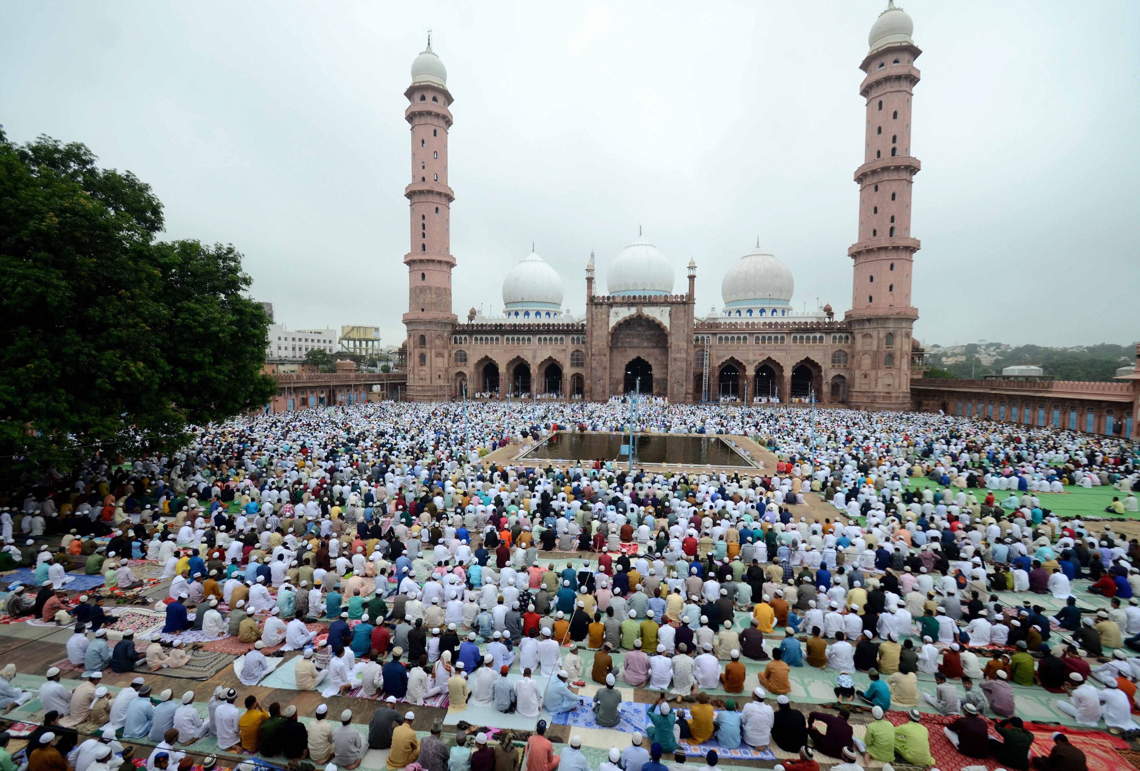 Eid ul adha 2019 bakrid celebration in india and rest of world see picture