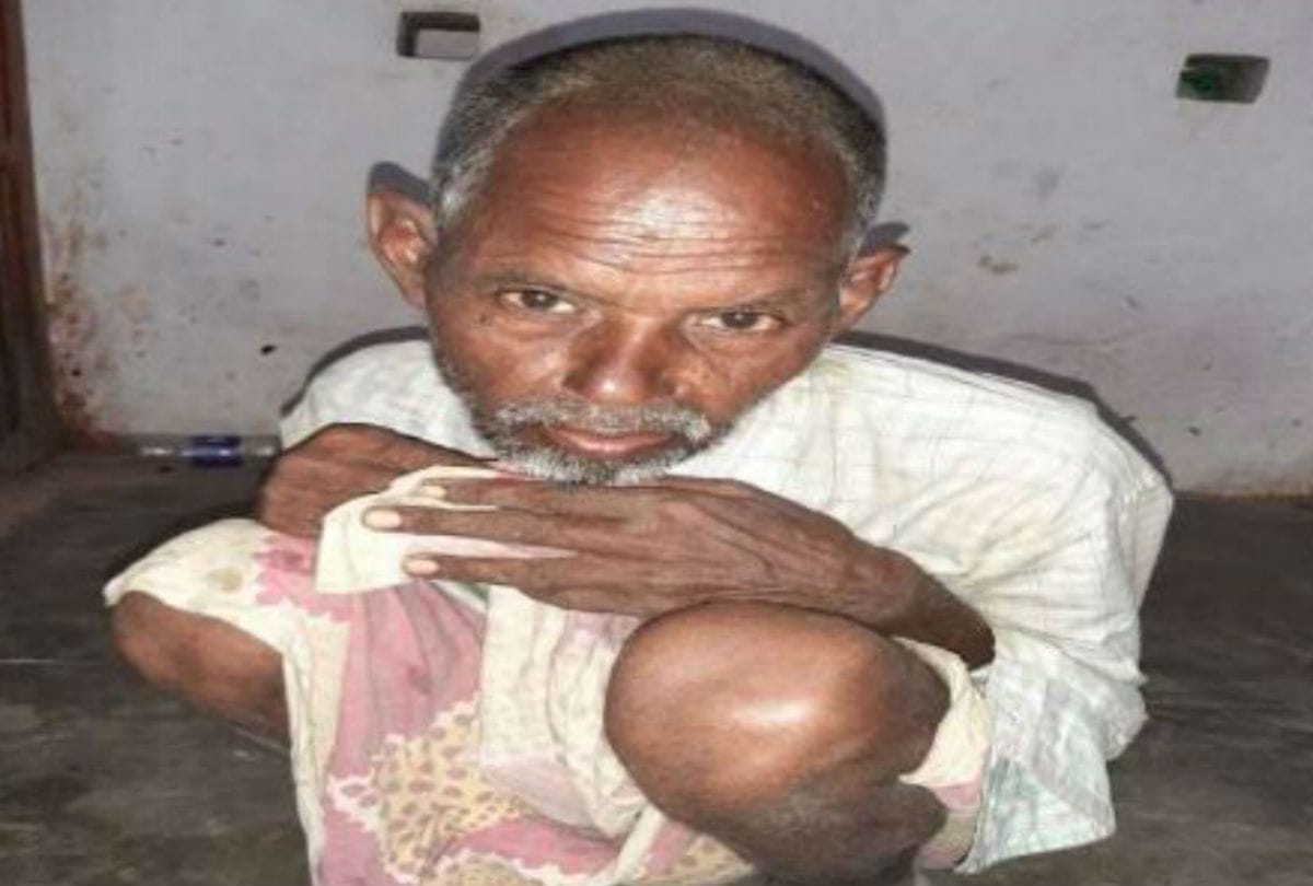 mob beaten the elderly man in mainpuri