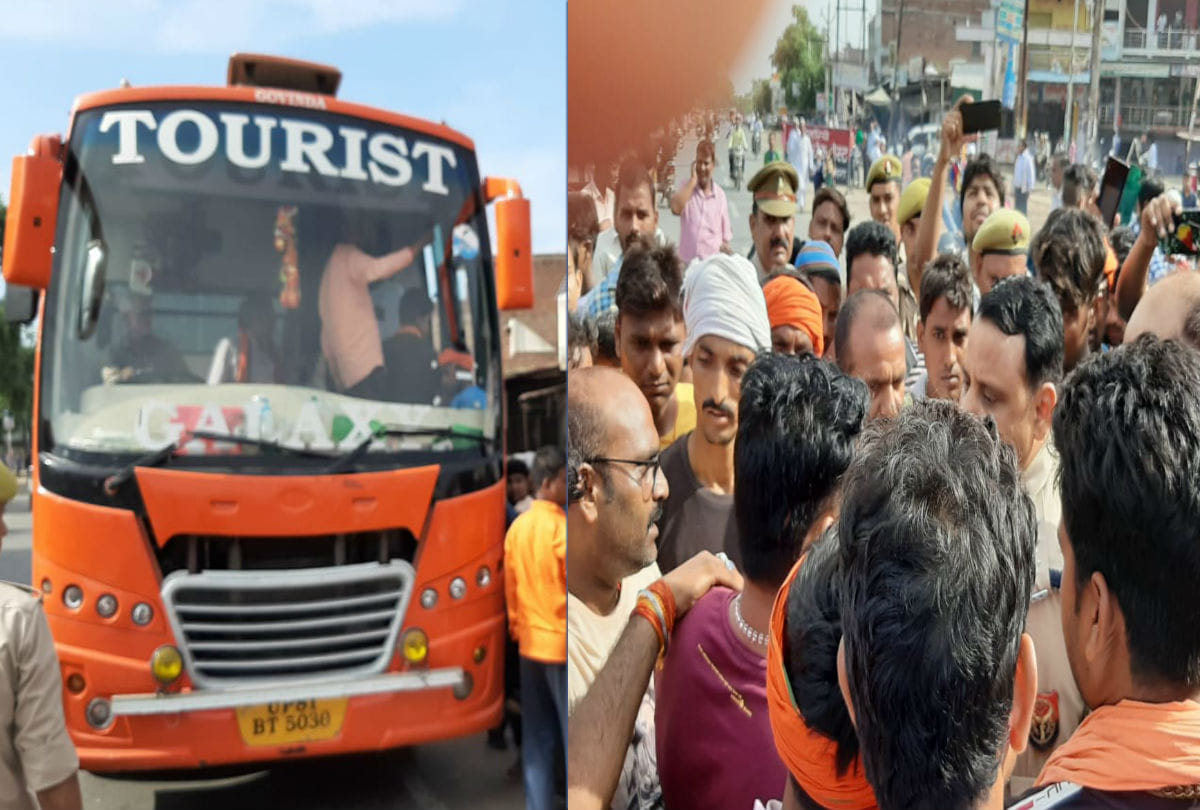 bajrang dal workers creates ruckus during bakrid namaz in agra