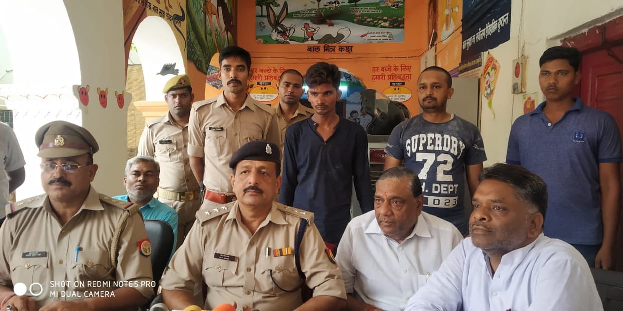 gorakhpur police arrested shamshad