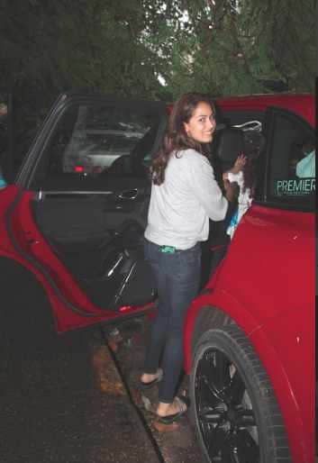 akshay kumar to shilpa shetty spotted at mumbai different places