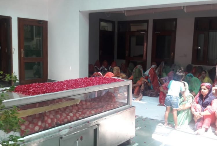 INLD, Former Haryana Chief Minister Om Prakash Chautala wife Snehlata Funeral
