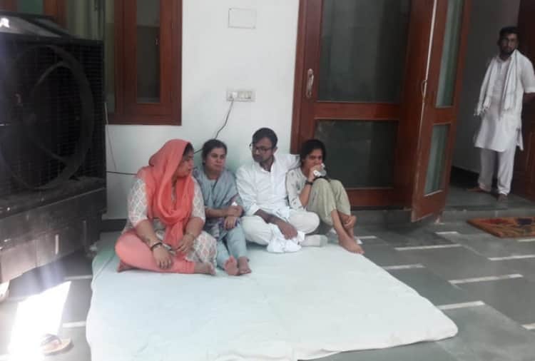 INLD, Former Haryana Chief Minister Om Prakash Chautala wife Snehlata Funeral