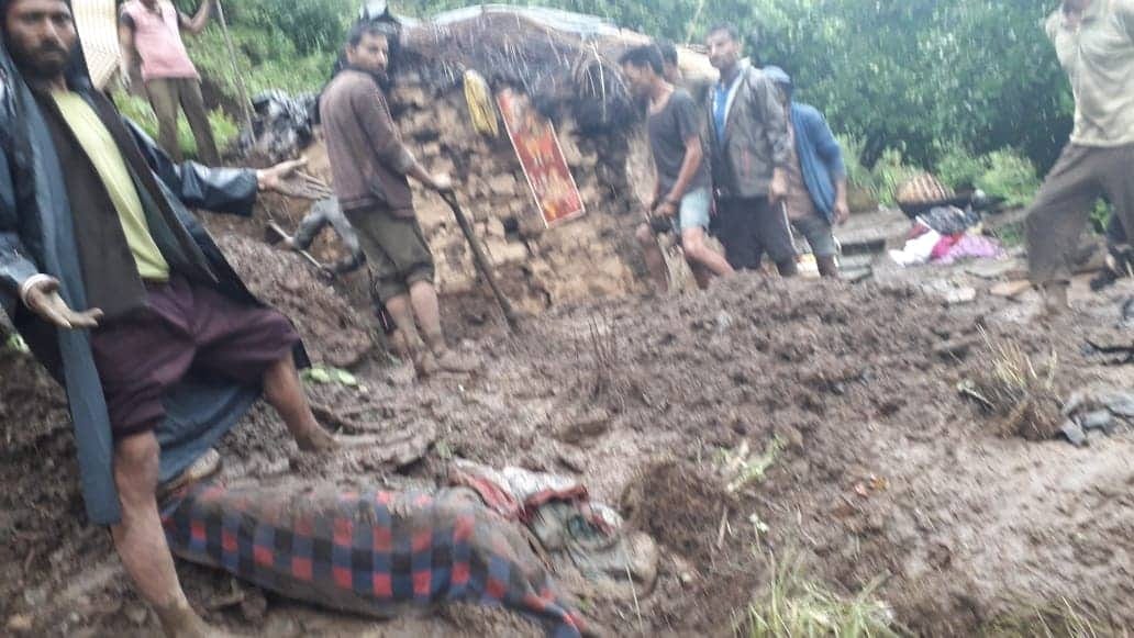 Uttarakhand Weather Update : due to heavy rain house collapse three died one injured