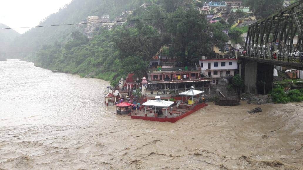 excess rain in uttarakhand chamoli many shop swept and six people died