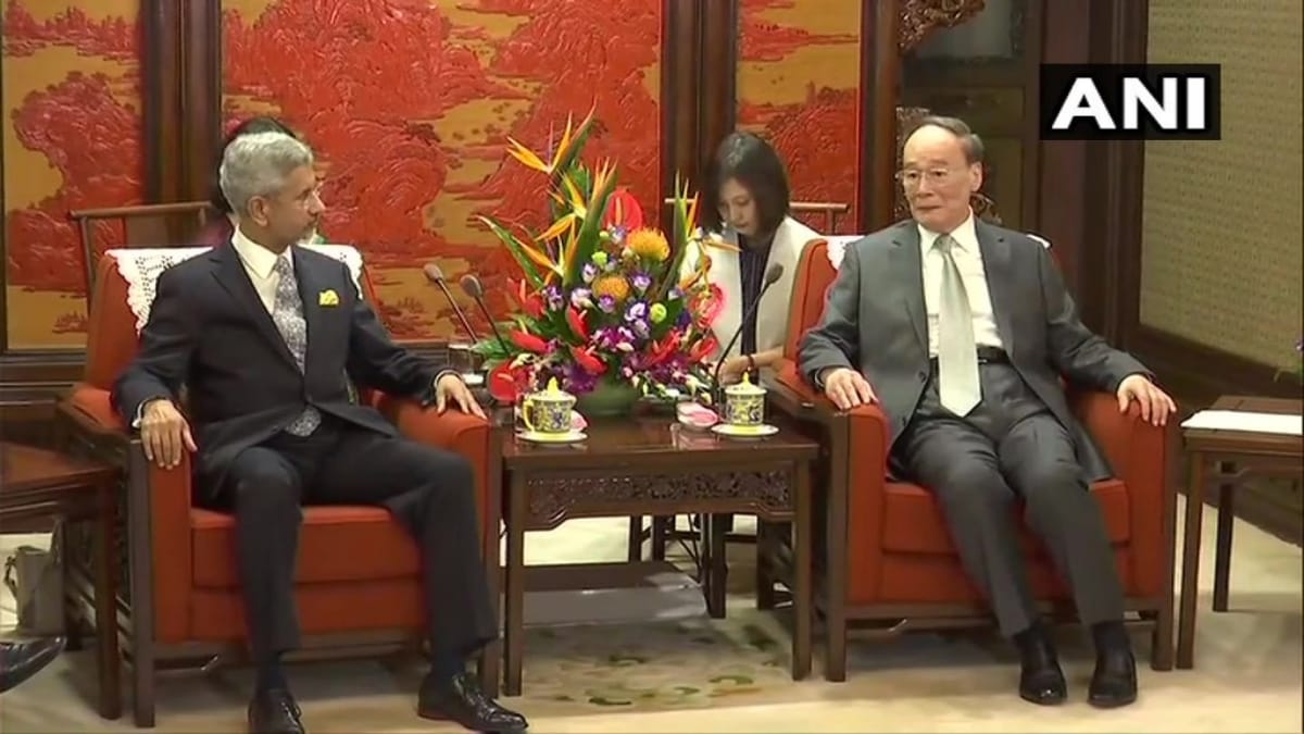 China and US Pressuring India for 5G Network Technology