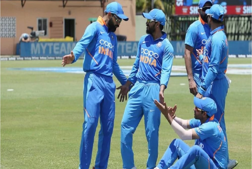 Virat Kohli reveals in interview with chahal says Whenever I hear any music I feel like dancing   