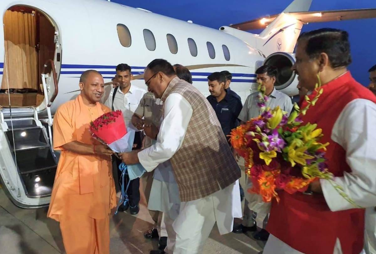 cm yogi return from Russia tour, signed mou in agri and food processing sector