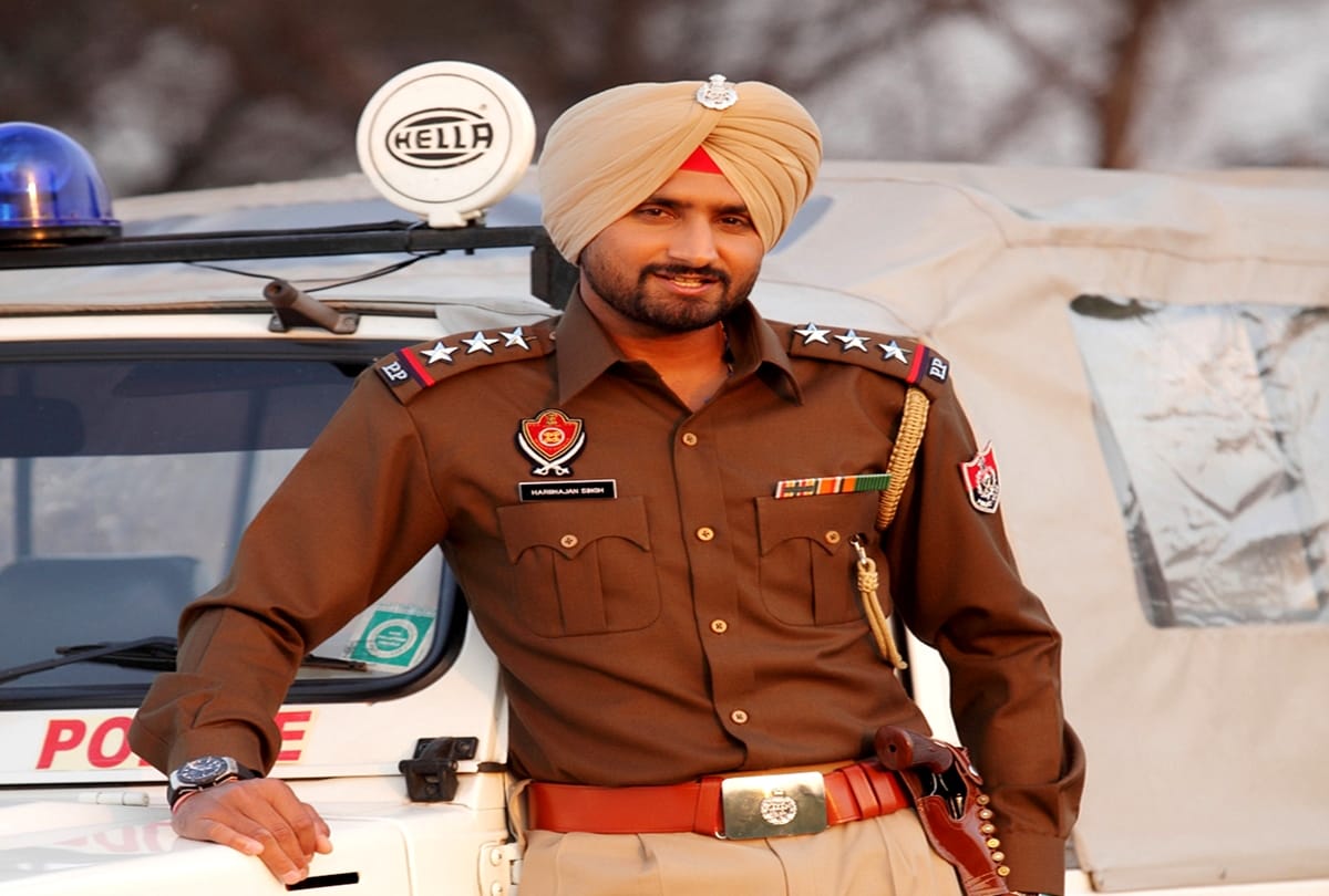 Harbhajan Singh and Mohammed Shami slams pakistan prime minister Imran Khan for war threat in UN