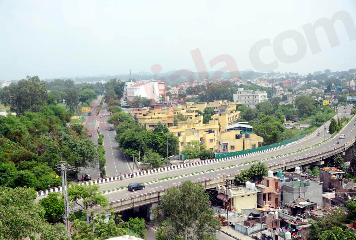 jammu kashmir latest visuals, rain in jammu monday mid night, jammu kashmir news