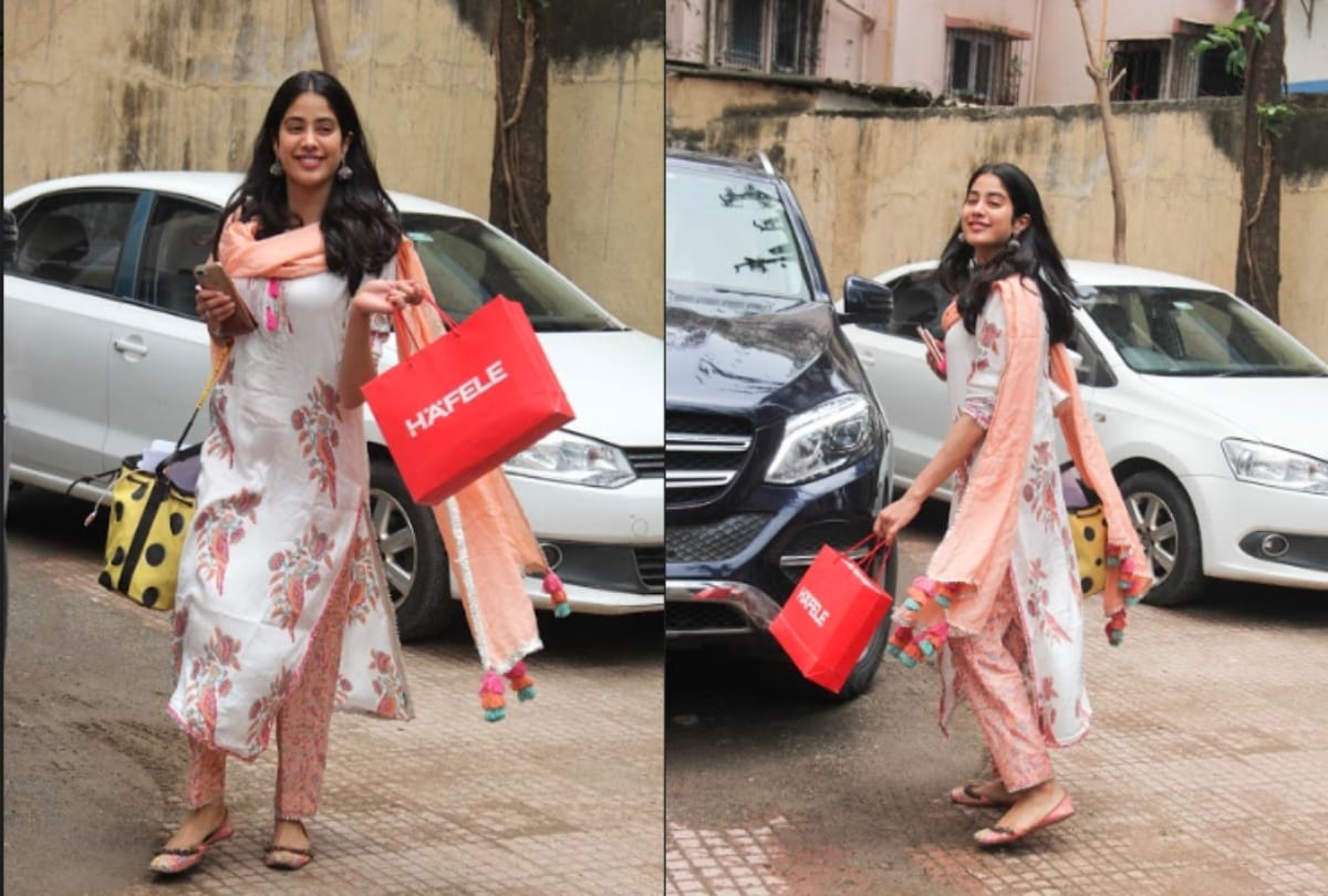 Janhvi Kapoor hits the gym in elegant salwar suit