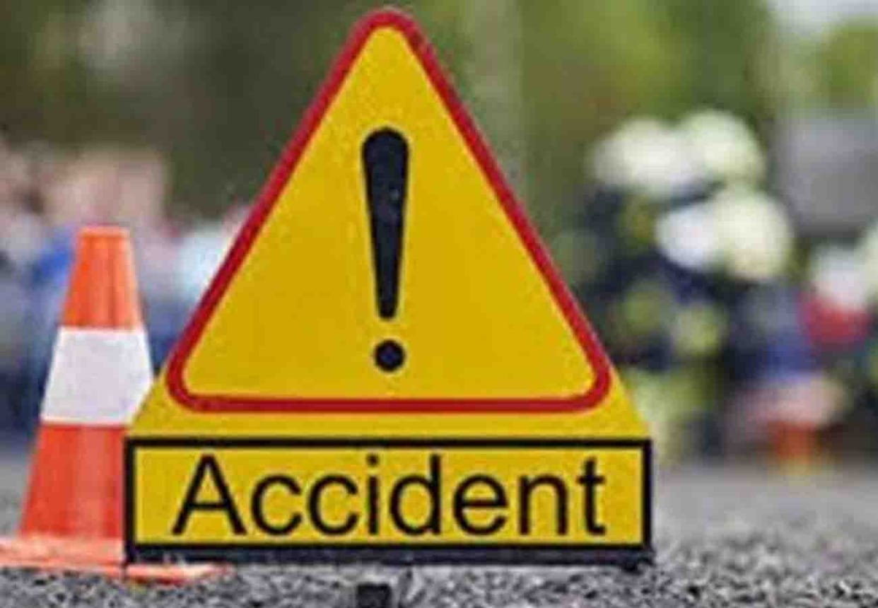 road accident in unnao, three people died