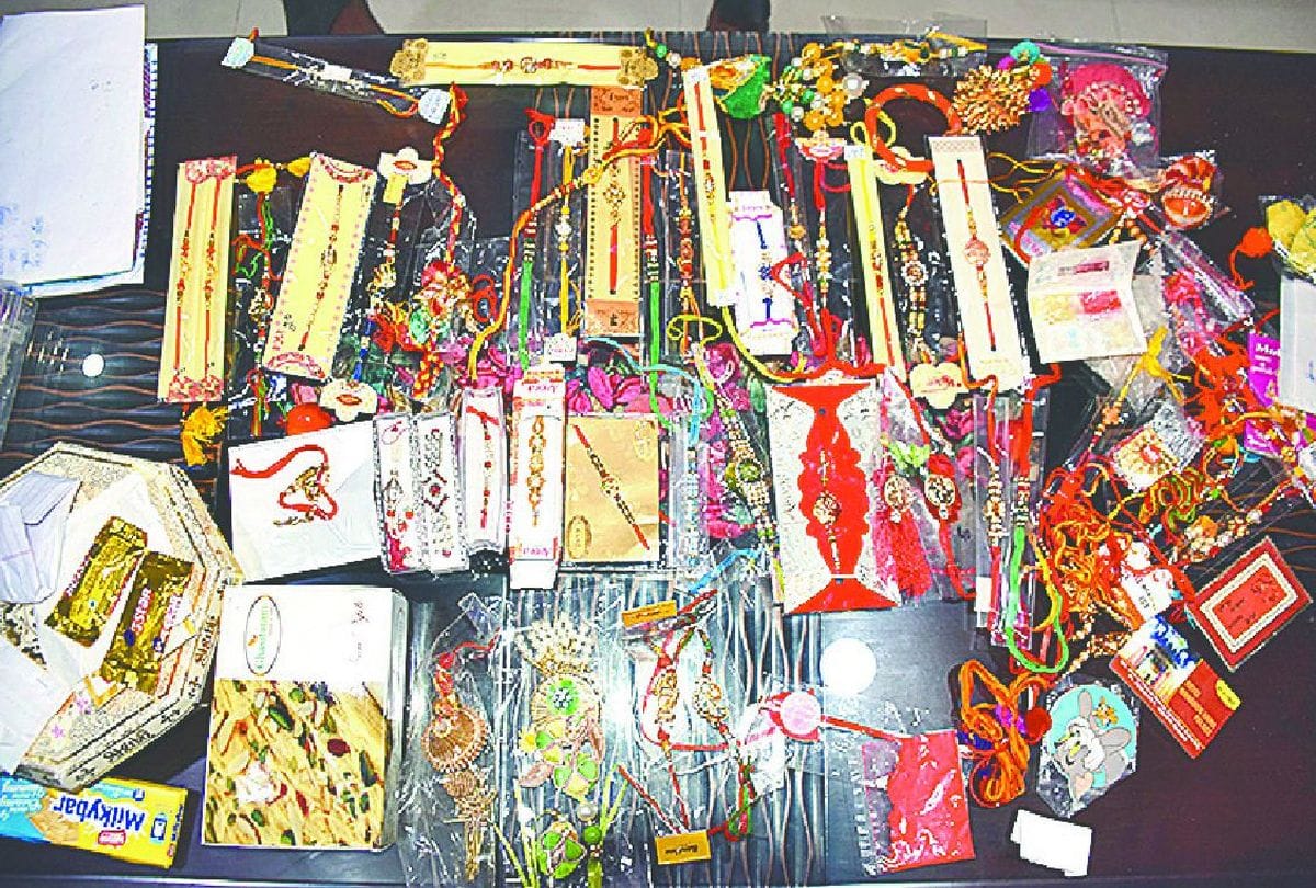 10 thousand rakhis and 201 kg sweets sent for soldiers on the border