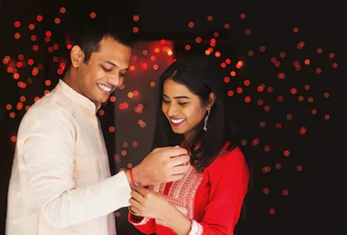 Raksha Bandhan: customized gifts for Brother Sister in Rakshabandhan