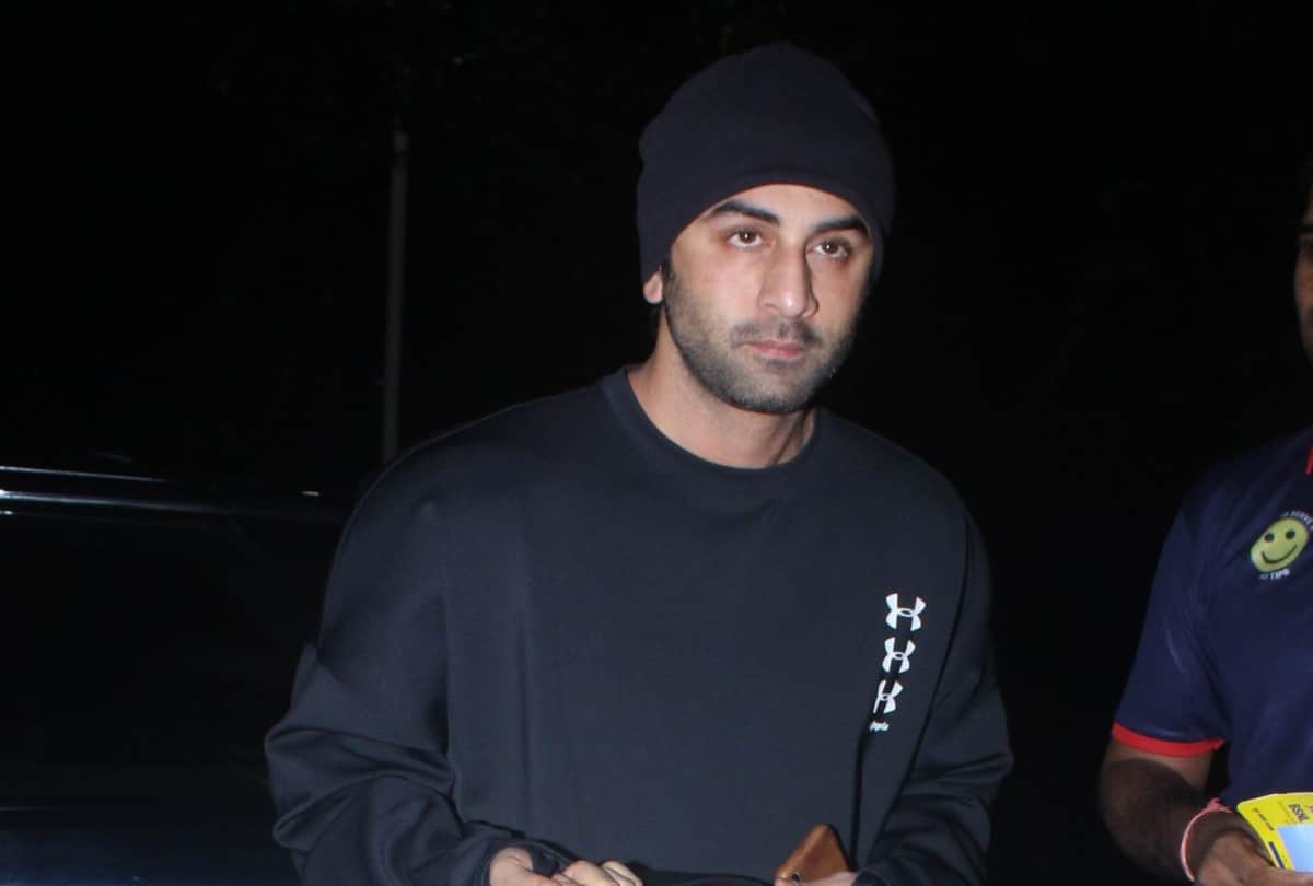 Ranbir Kapoor will soon start shooting his upcoming film Brahmastra and Shamshera after lockdown