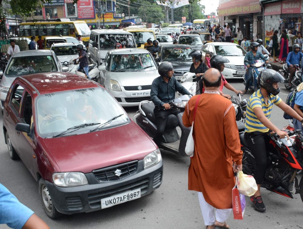 chhath puja 2019 route diversion on many roads in delhi ncr during evening time take care