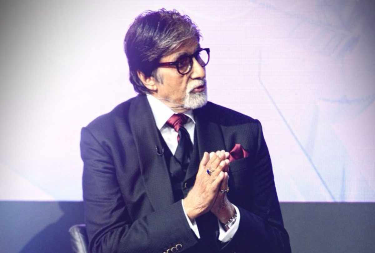 Amitabh Bachchan tweeted Asha Bhosle and Lata Mangeshkar Throwback photo