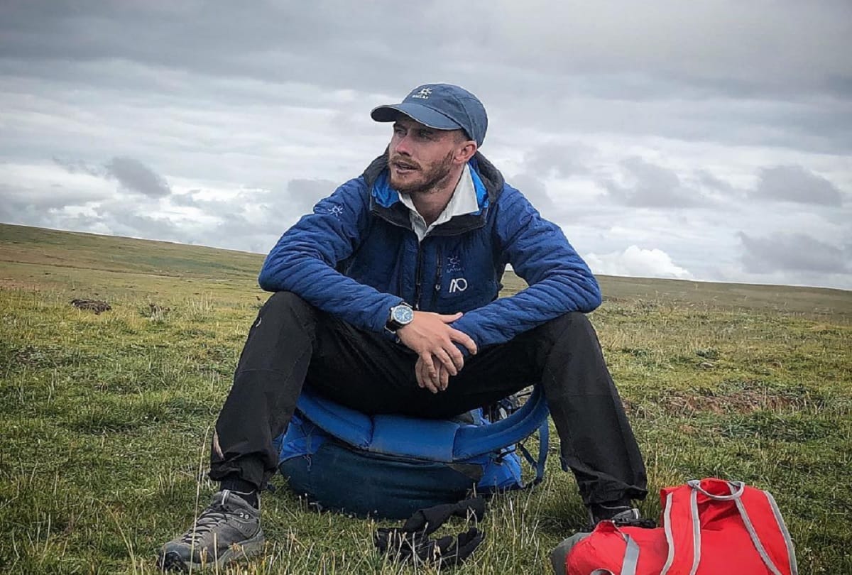 British adventurer ash dykes is first person to complete 4000 mile Yangtze River trek