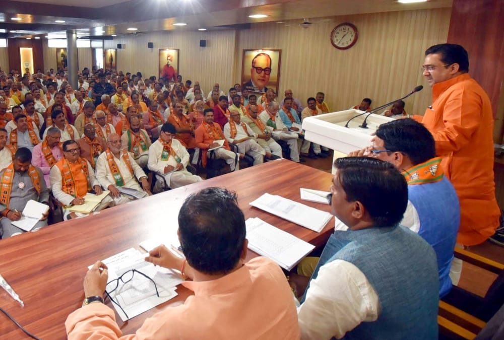 BJP's popularity goes high after removing 370 from Kashmir.