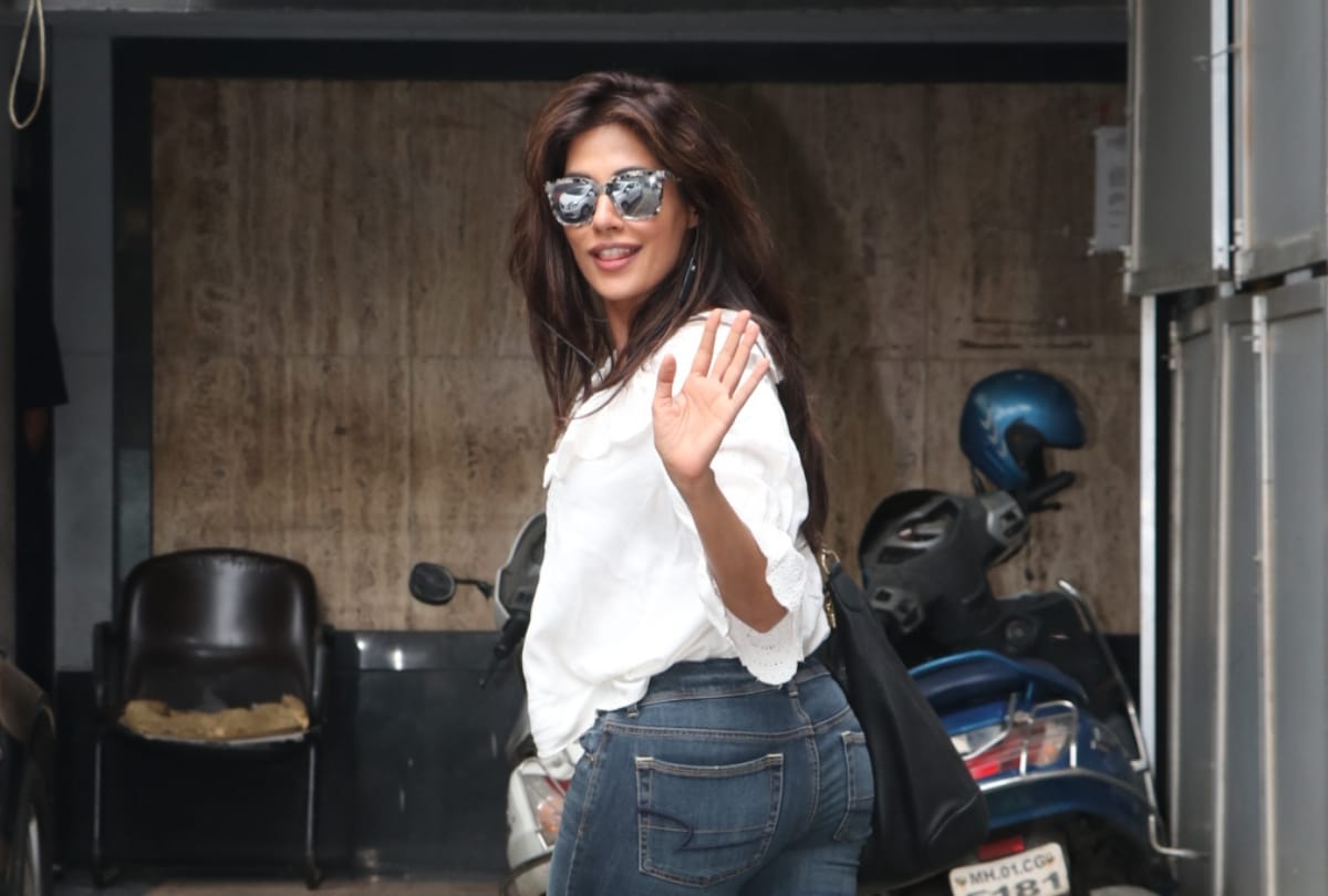 janhvi kapoor to malaika arora these celebs spotted