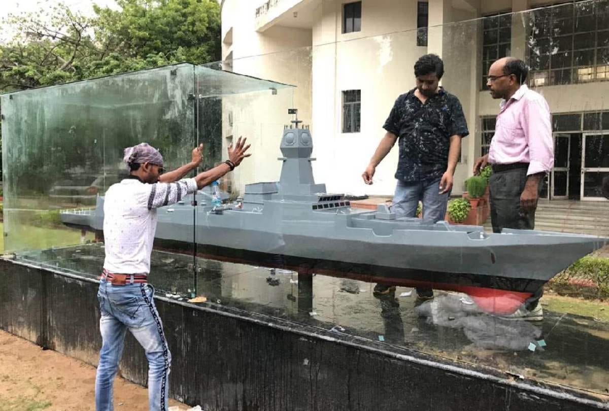 jamia millia islamia university install model of INS