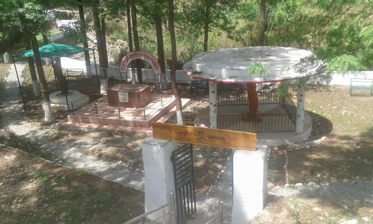 Chandrashekhar Azad had taken up arms training in Dugadda
