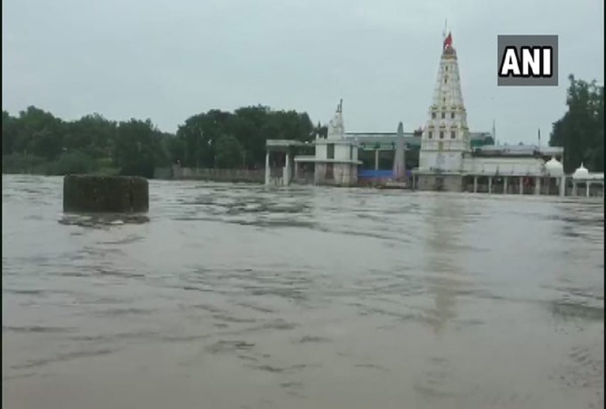 Heavy rain causes loss and traffic problems in Madhya Pradesh Bhopal and 22 more cities