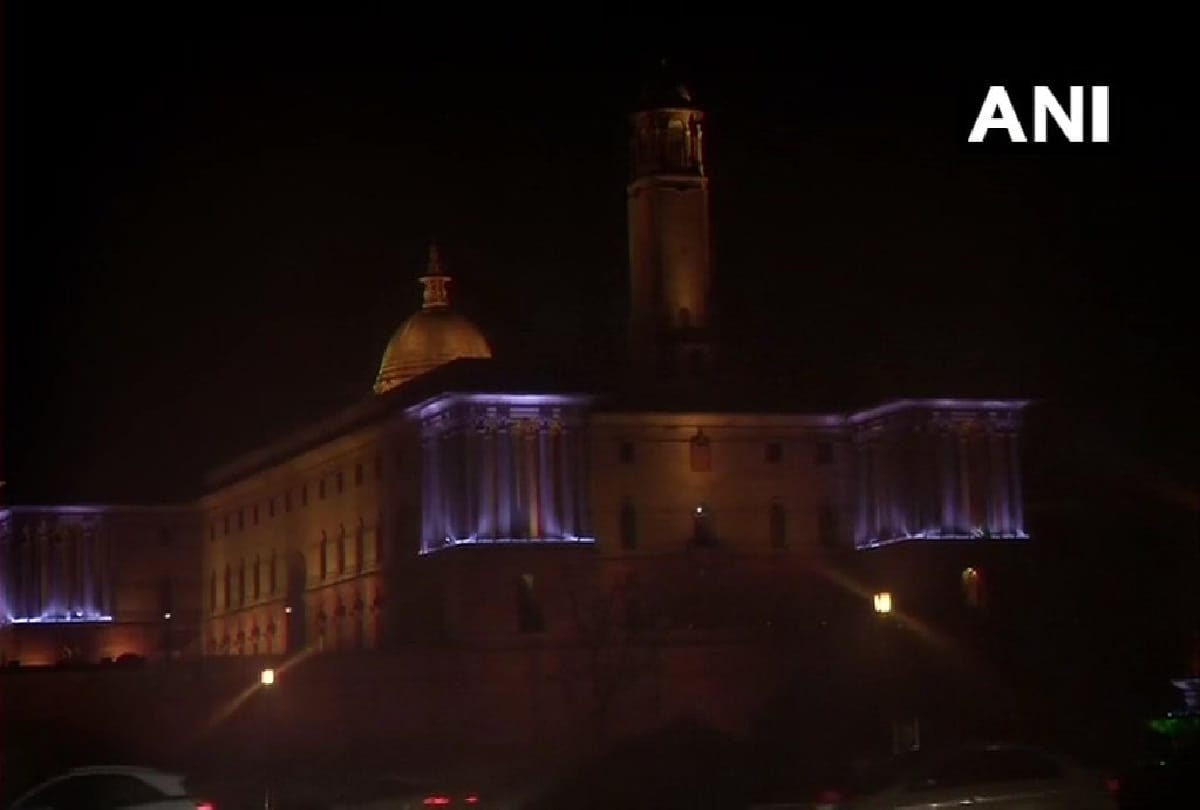 Vijay Chowk and Parliament illuminated on eve of Independence Day, Delhi