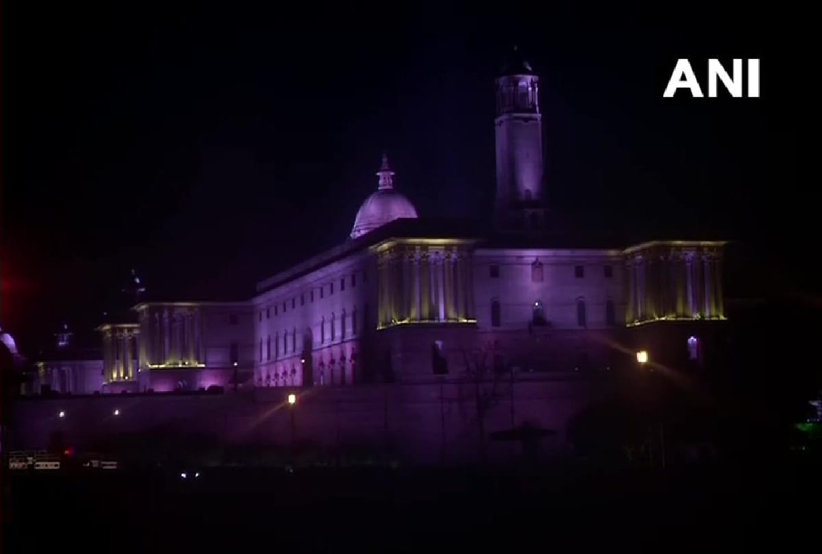 Vijay Chowk and Parliament illuminated on eve of Independence Day, Delhi