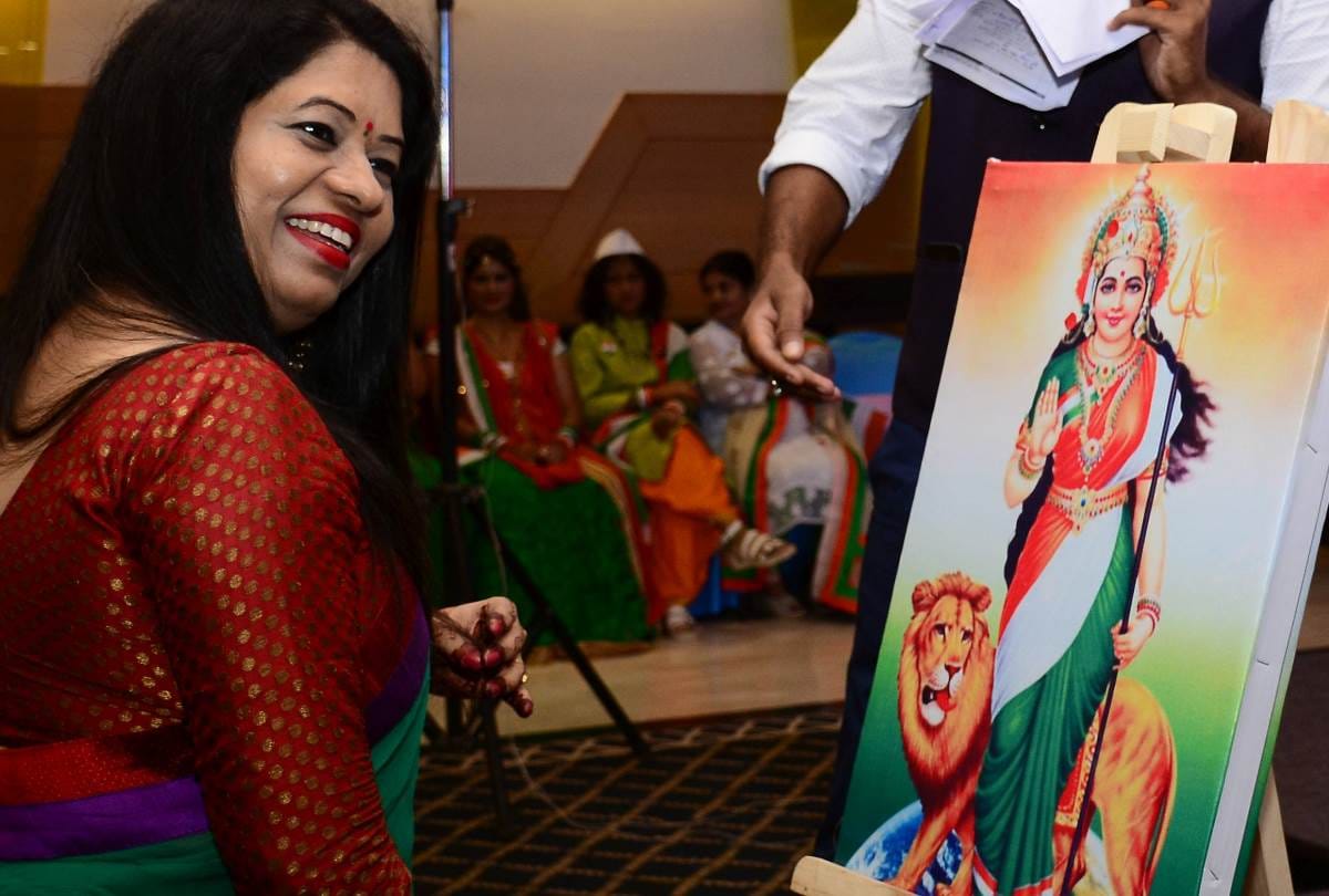 womens shows talent at amar ujala maa tujhe salam teej queen competition